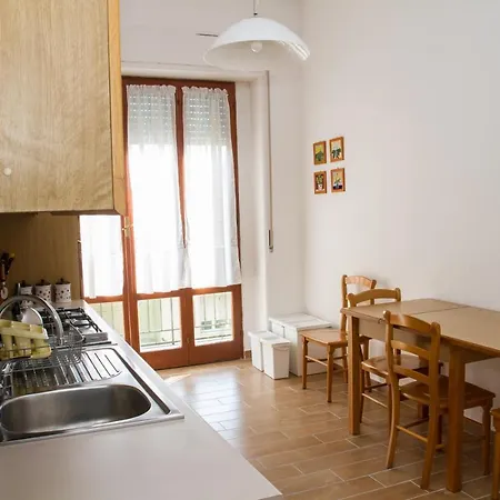 Bed & Breakfast Easy House *